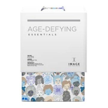 Set Age-Defying Essentials00