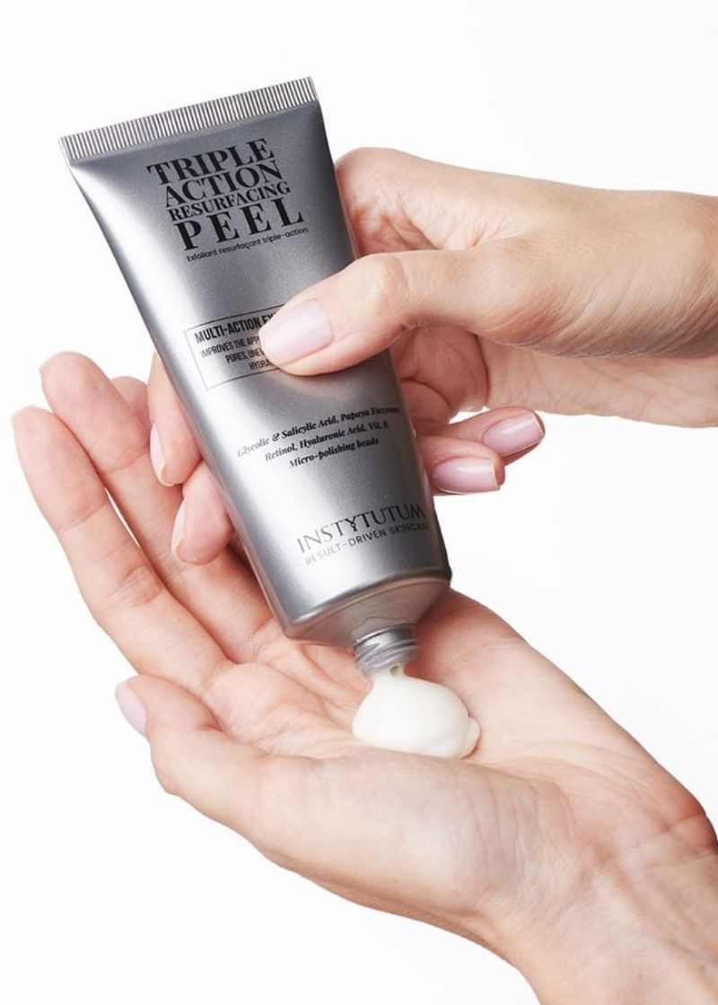 TRIPLE-ACTION RESURFACING PEEL11