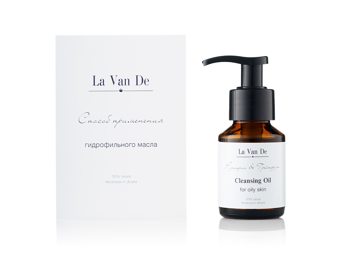 La Van De Cleansing Oil10