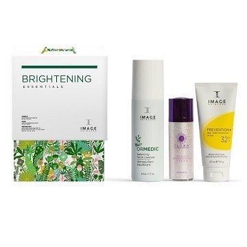 Set Brightening Essentials00